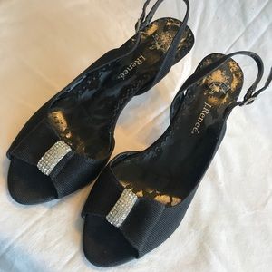 J Renee SZ9 BLK Fabric Party High Heel w/Bow Rhine